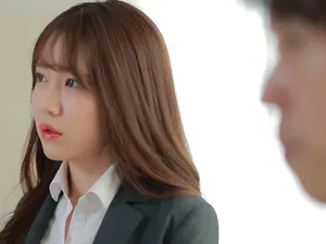 Chú giúp cháu gái thỏa mãn vì Người chồng mãi mê công việc